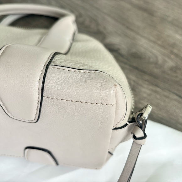 Coach Beige Leather Crossbody Bag - Picture 11 of 12